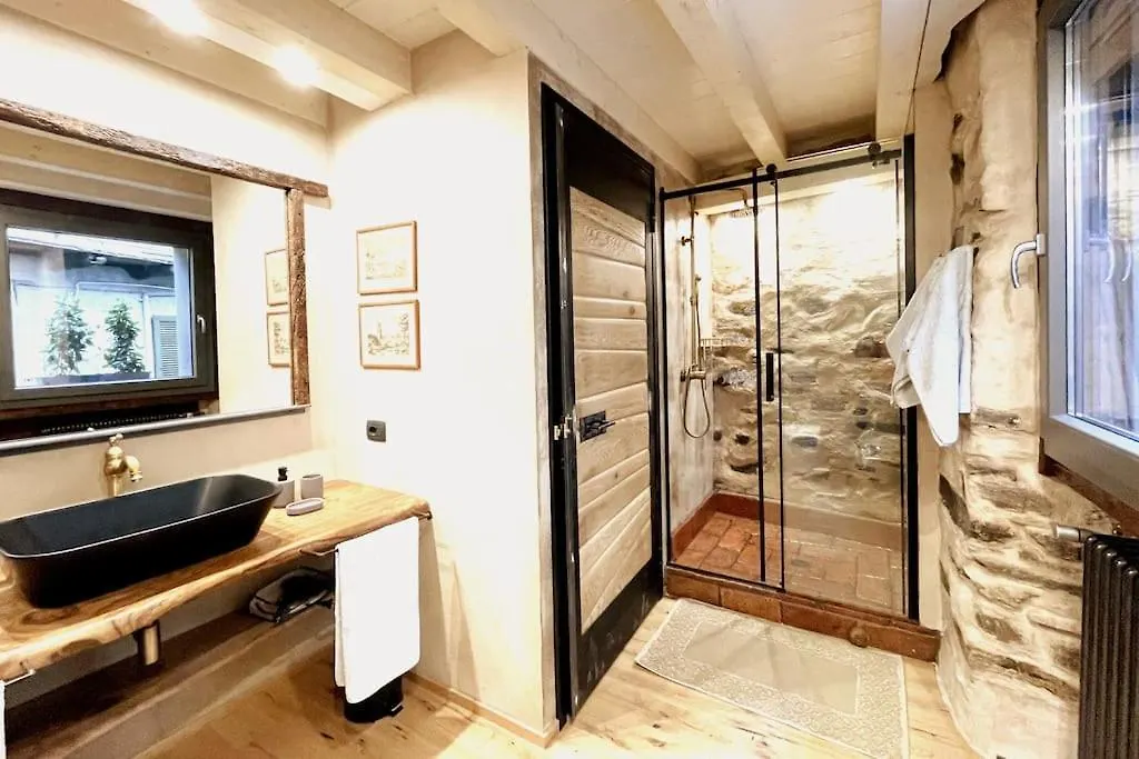 Romantic Home Stone With Amazing View Lake Of Como And Oleandra Laglio Holiday home